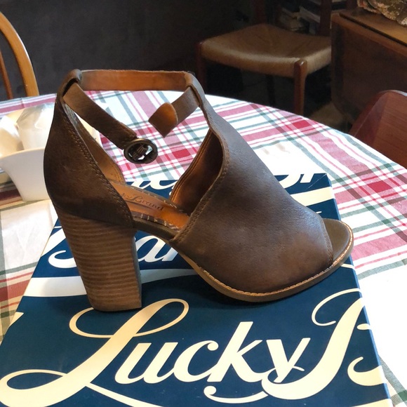 Donated - Picture 4 of 6